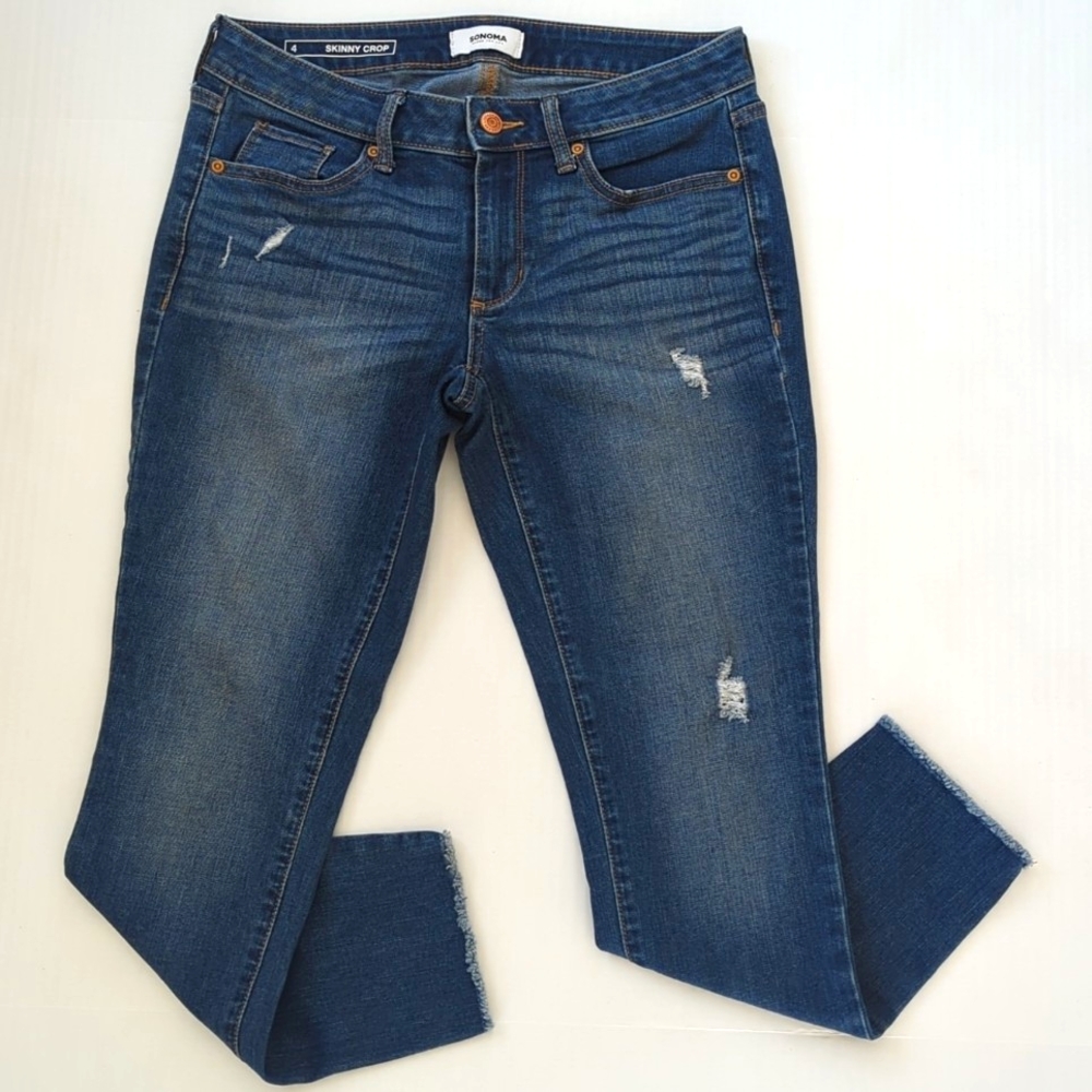 Sonoma Skinny Crop Distressed Frayed Hem Jeans 4 Pockets